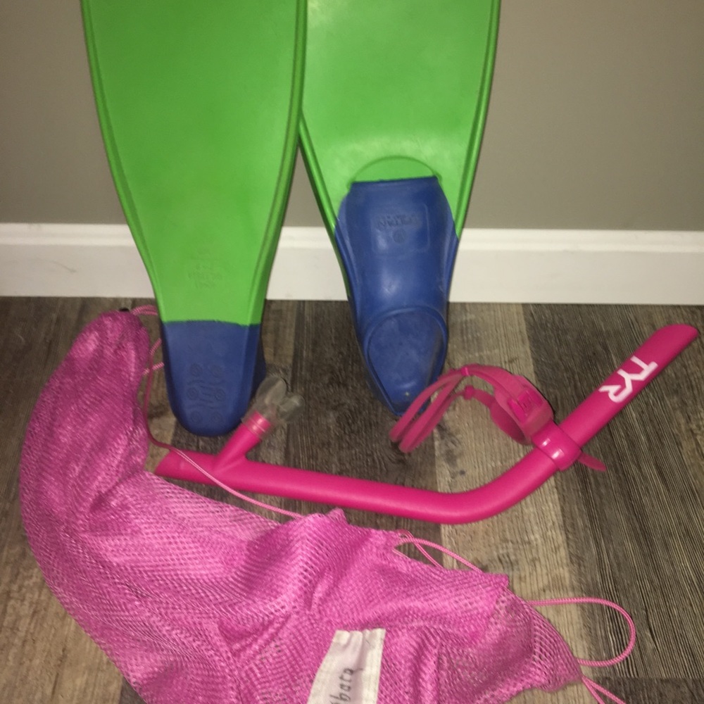 Flippers and Snorkel with Mesh Bag